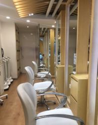 -简法造型·品牌形象店