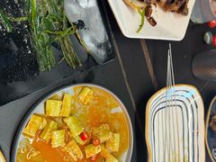 -许哥东北烧烤·铁丳烤串·宫后夹肉(繁花中心店)