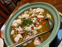 -重庆鸡公煲·青锅花椒鱼(牡丹江路店)