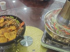 -撒拉人家.酸菜牦牛肉火锅