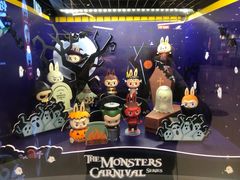 -泡泡玛特POPMART(上海环球港店)