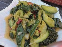 手拍黄瓜-陈帅夜排档·龙虾·炒菜·烤串(世茂店)