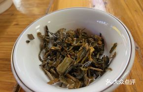 Water Spinach with Pickled Cabbage