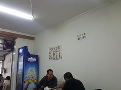 大堂-咏勝锑锅麻辣烫(净居寺路总店)