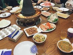 -楼外楼大刀肉传统火锅居(博学路店)