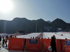 -荣盛康旅野三坡滑雪场