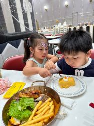 -奈尔宝家庭中心·亲子餐厅(鄞州万达店)