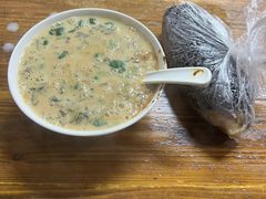 -云南大锅豆浆店