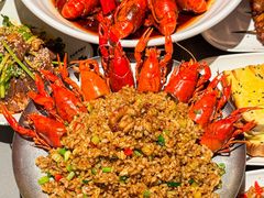 -龙巢盱眙龙虾·牛蛙·烧烤宵夜(八卦岭店)