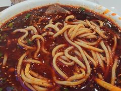 -伊穆祥牛肉面总店·清真