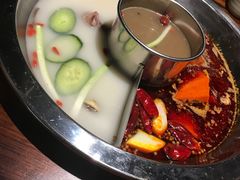 -巴邑火锅(江北万达店)