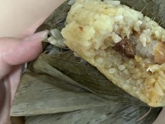 -八月美食小馆(银泰城总店)