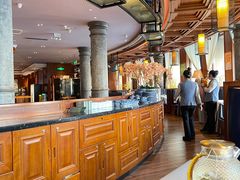 -八府香鸭·啫啫煲(华山路店)