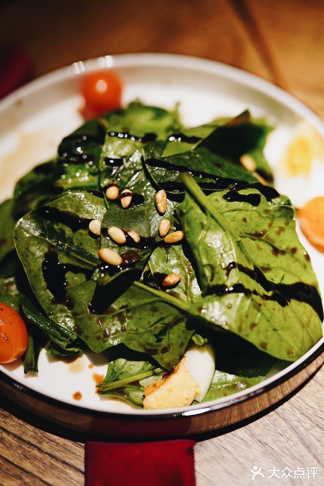 五角场小情侣圣诞约会好去处，先吃个牛排吧