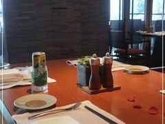 -阿纳迪酒店·秘境西餐厅