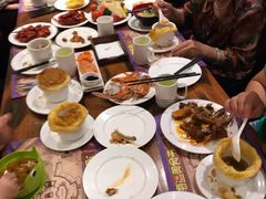 -四海一家自助餐(益田假日广场店)