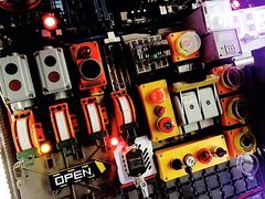 -Darling Queen·Mini·Live·House
