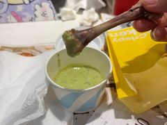 -麦当劳(上海虹桥站30B检票口楼上)