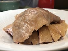 金陵咸水鸭-萬國春·中菜馆(颐和公馆店)