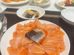 -翔丰国际酒店海鲜自助晚餐