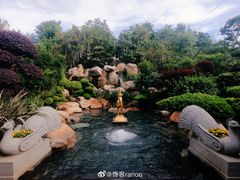 -七彩云南古滇温泉山庄