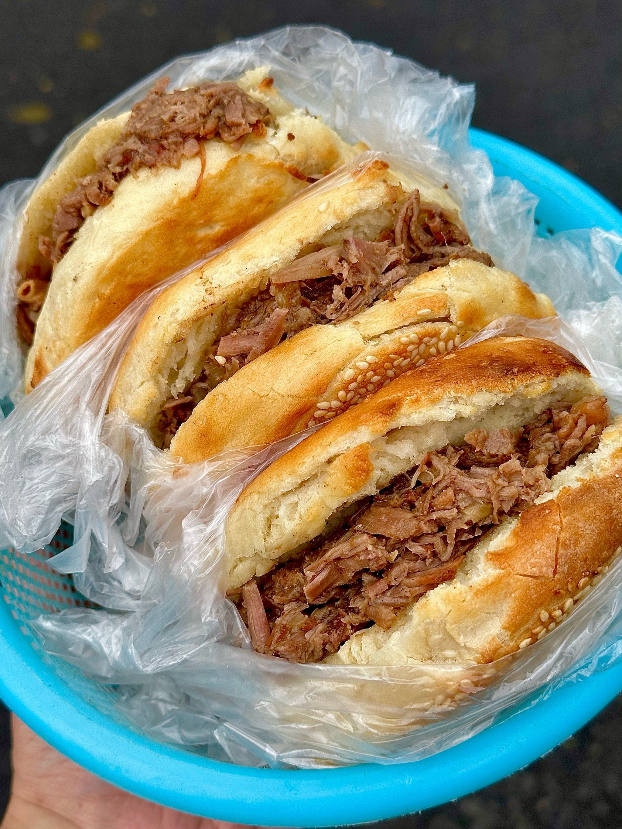 此刻想吃牛肉烧饼的心达到顶峰