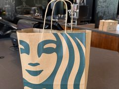 -星巴克(迪士尼小镇店)