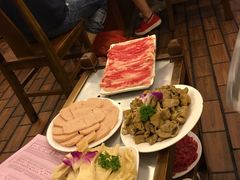 -山城年华老火锅(玉林店)