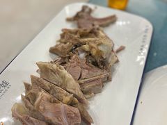 手抓羊肉-青海名吃尕张娃非遗烤肉(海湖总店)