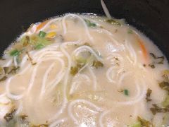 -过桥缘·过桥米线(五里桥银座店)