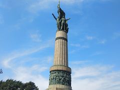 -人民防洪胜利纪念塔