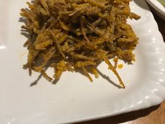 -嘉厨小馆(宜山路店)
