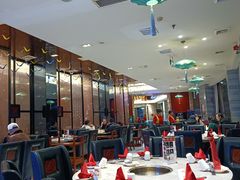 -忘情水鱼头·鲜鱼火锅(滨江中路店)