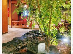 -萨拉伯尔(燕莎友谊商城店)