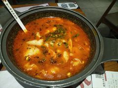 -渝是乎酸菜鱼(龙旗购物中心店)