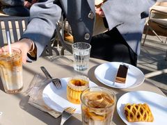 鸡蛋色衬衫-老梦面包CHEZMOREL(麦子店)