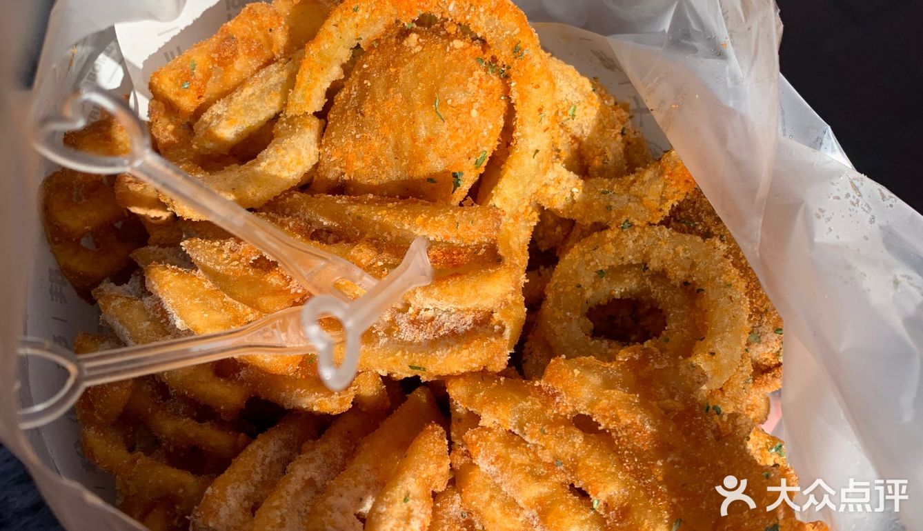 今天打卡了北京第一家卷卷薯条