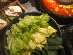 -渝涯重庆豆花老火锅(中赢国际店)