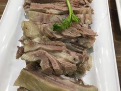 -清真·玛丽亚新疆菜主题餐厅(浙江中路店)