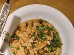 -费大厨辣椒炒肉(万家丽一店)