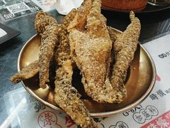 脆炸鱼皮-禄粥·广府味·煲仔粥·宵夜·明档现做(江南西店)