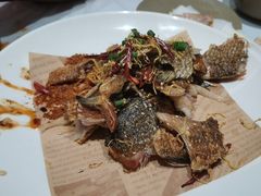 -肥肥虾庄·金牌油焖大虾(汉口城市广场店)