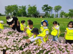 -瑞恩宝感统训练·语言提升·蒙氏托育中心