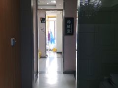 -雅悦齿科(顾村公园店)