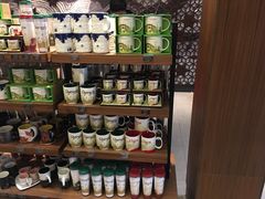 零售区-星巴克臻选(成都宽窄巷子店)