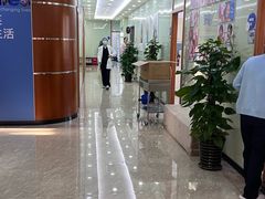-茂菊口腔连锁(浦东南路店)