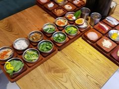 -银米·云南传统过桥米线(双廊黑金冠店)
