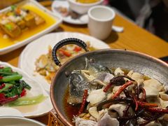 -隔壁老王·家常云南菜(花巷店)