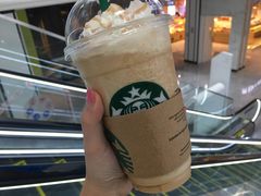 -星巴克(杭州湖滨银泰E区店)