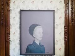 -Nathalie Djurberg与Hans Berg“牛皮纸包裹的月亮”-Prada荣宅当季展览